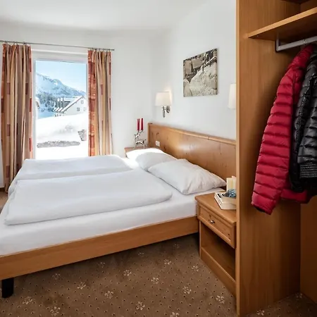 Fewo-obertauern-steinadler * Obertauern